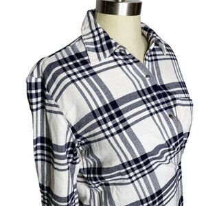 Elizabeth & James Top Womens Size XS Ivory Black Plaid Crossover Flannel